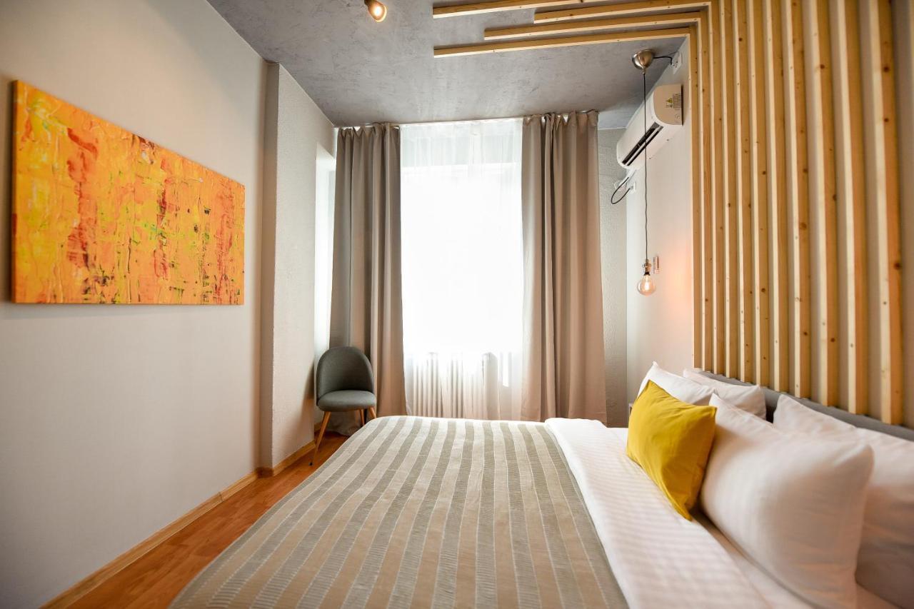 Ideal Home - Spacious & Modern Accommodation Near Unirii Square Bucharest Room photo