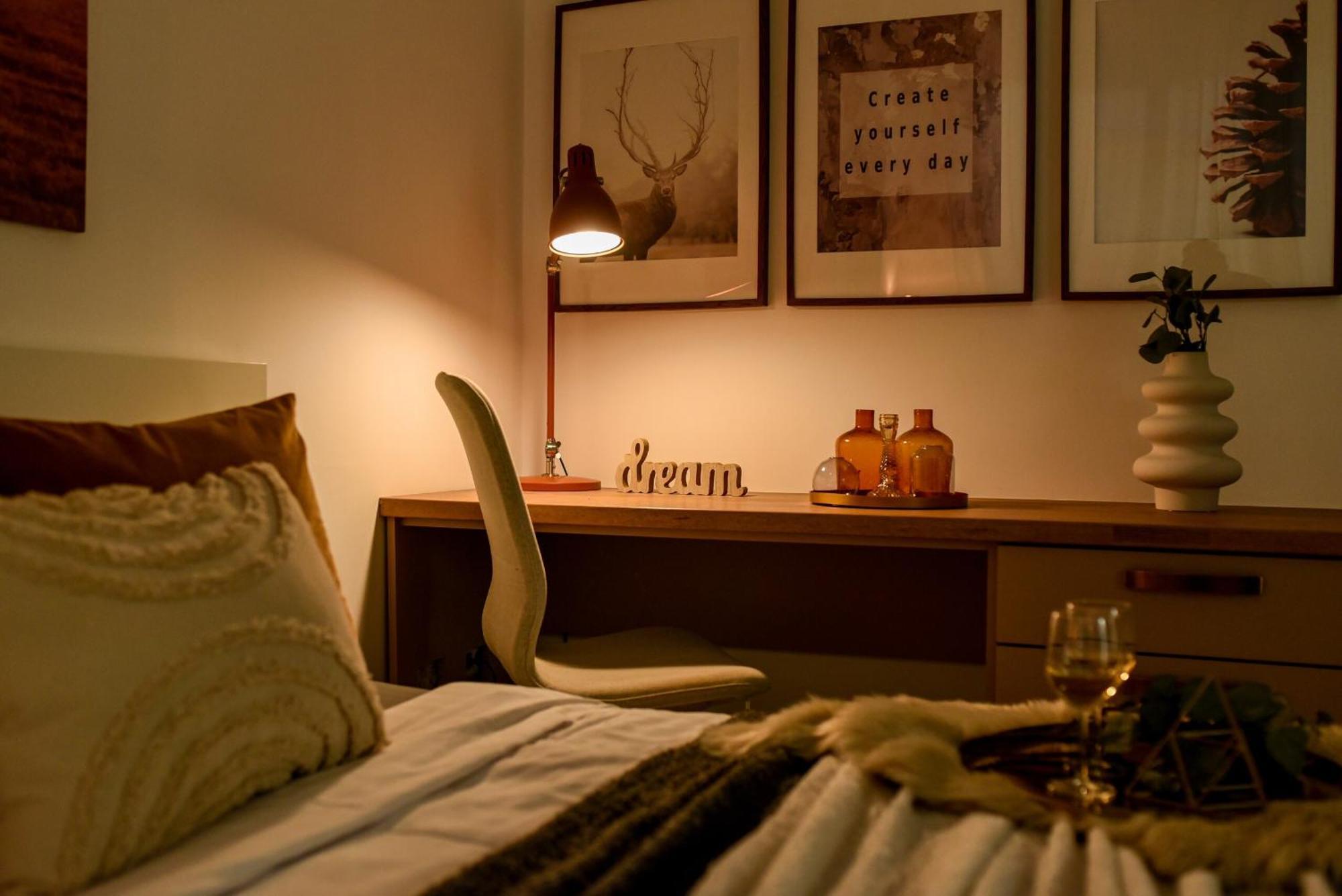 Ideal Home - Spacious & Modern Accommodation Near Unirii Square Bucharest Room photo
