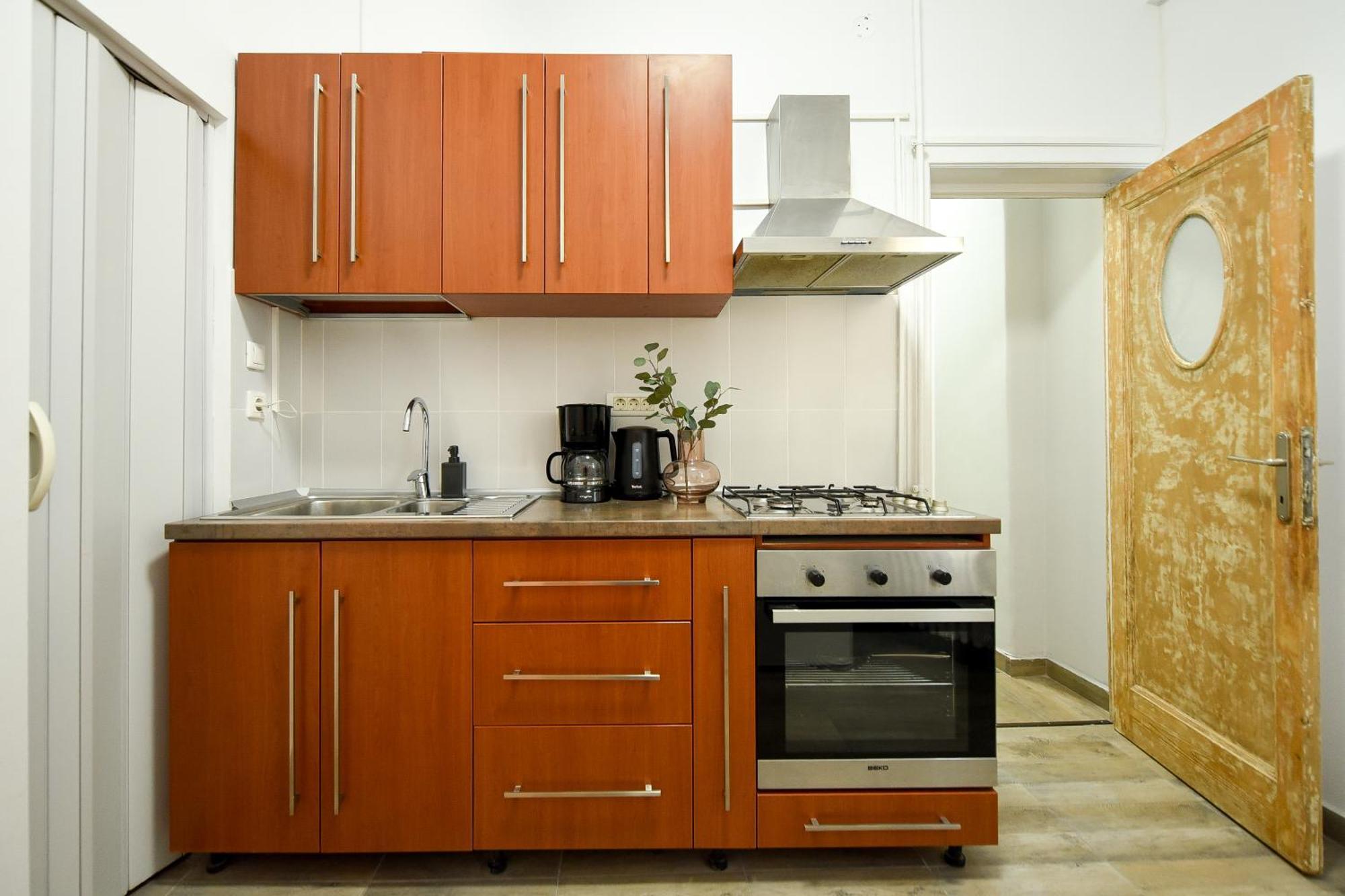 Ideal Home - Spacious & Modern Accommodation Near Unirii Square Bucharest Room photo
